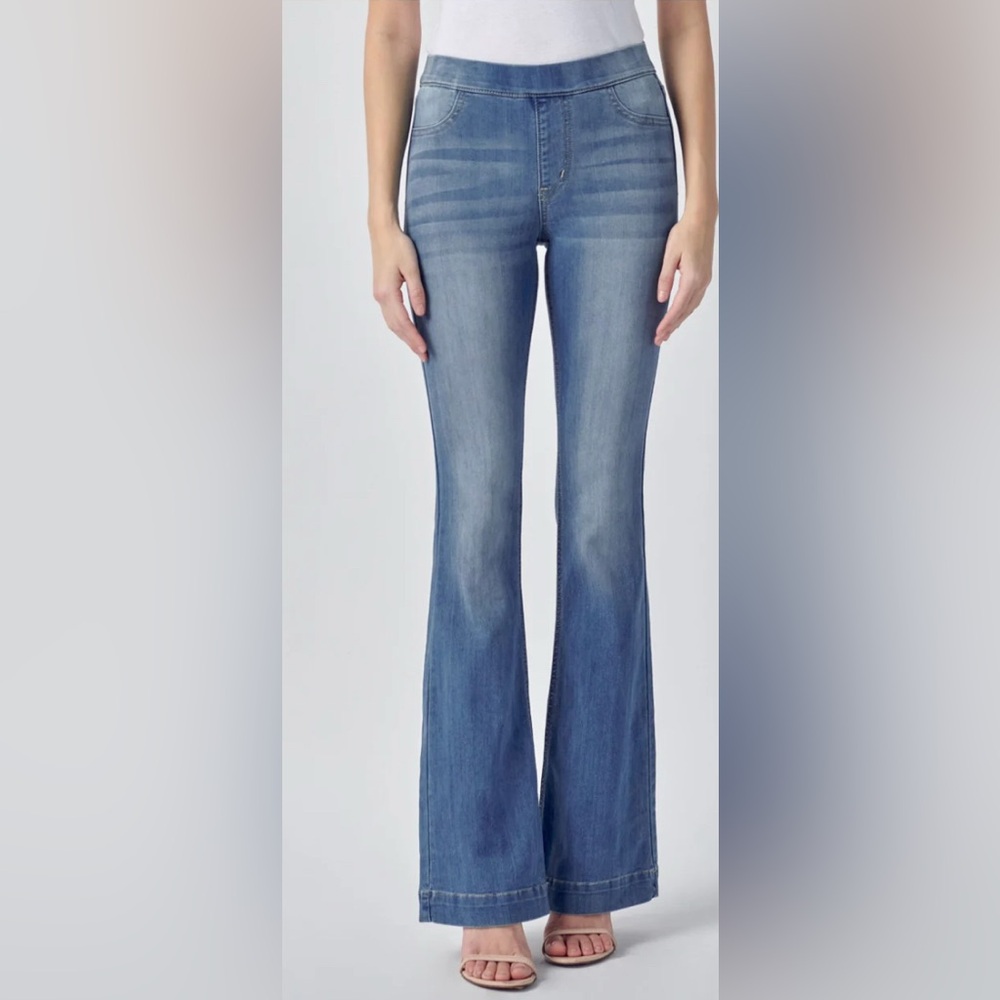 Cello Women's Light Blue Flared Jeggings
